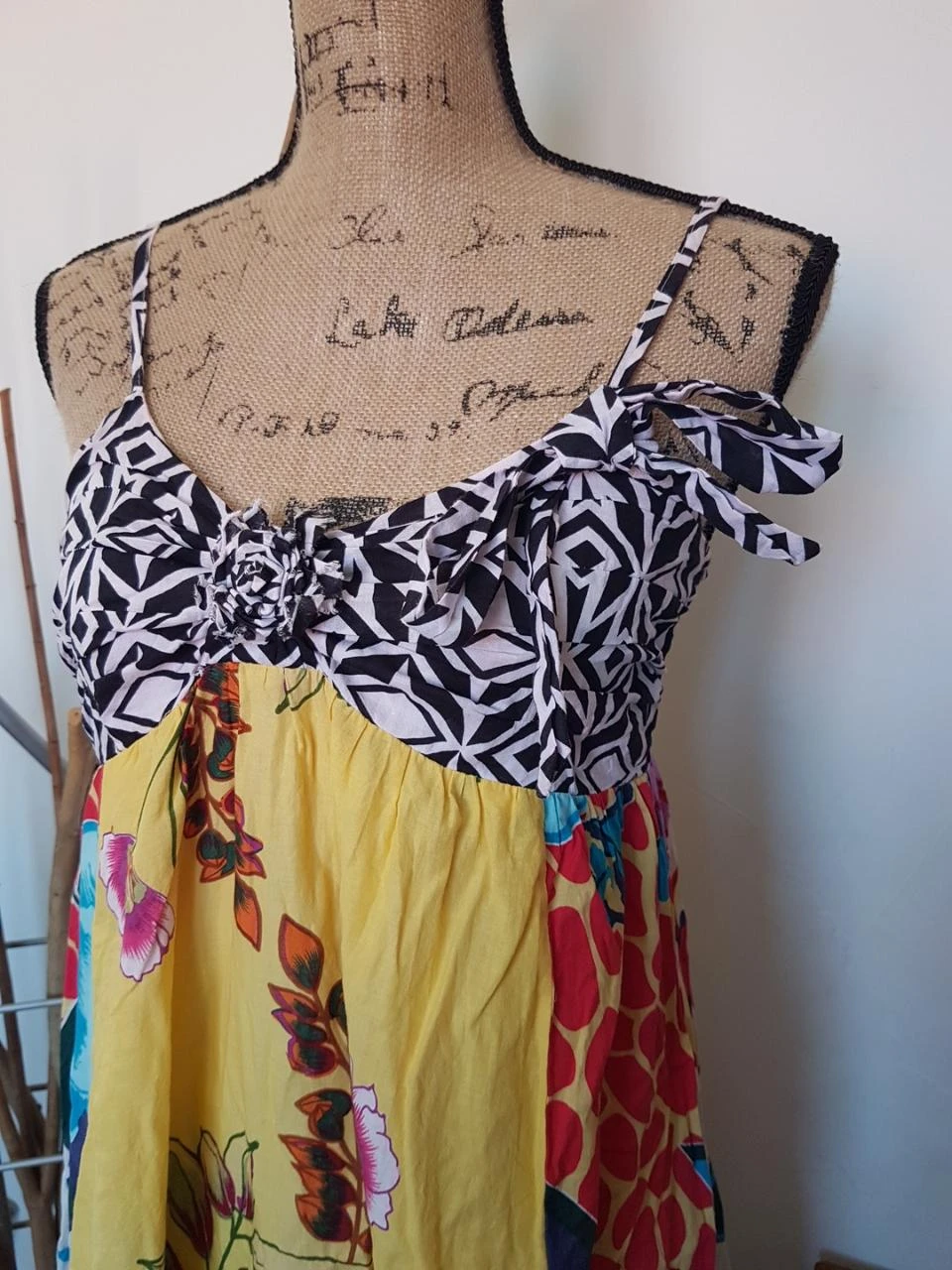 Multicolored dress with black and white top – photo 2